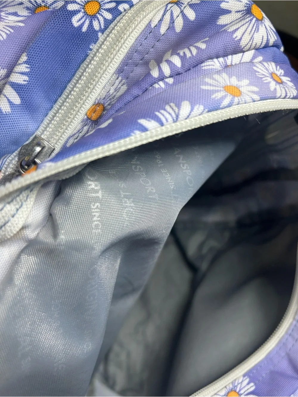 Jansport big student Light Blue Daisy Print Backpack. EXCELLENT CONDITION